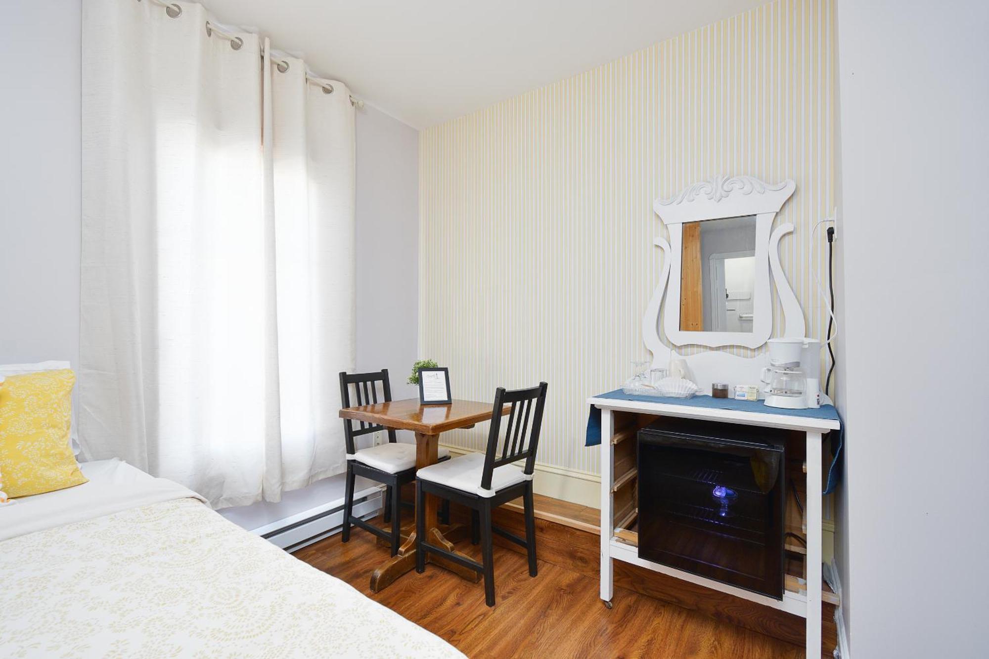 St. Peter's Pepperell Place Inn Inc. מראה חיצוני תמונה
