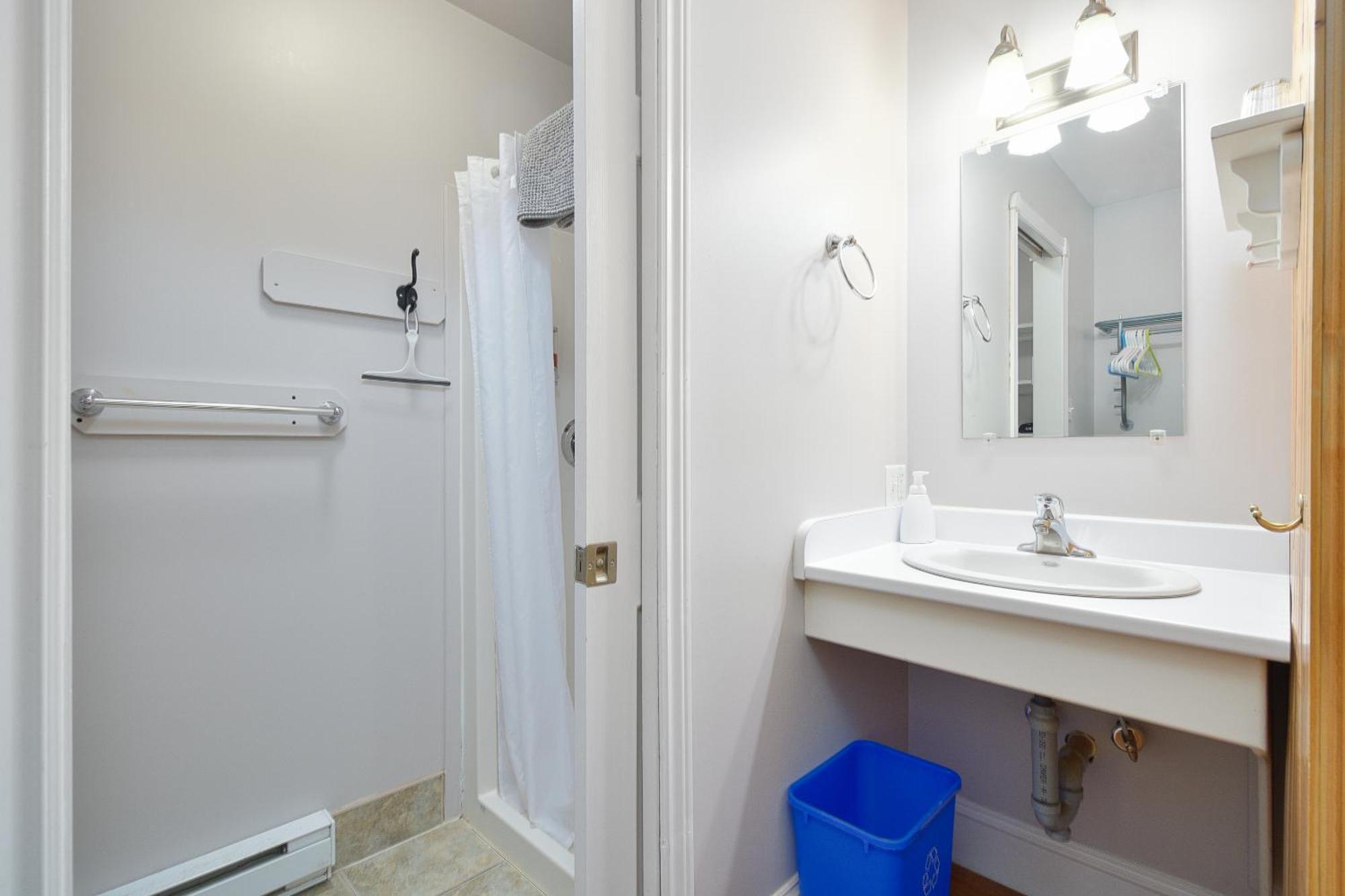 St. Peter's Pepperell Place Inn Inc. מראה חיצוני תמונה
