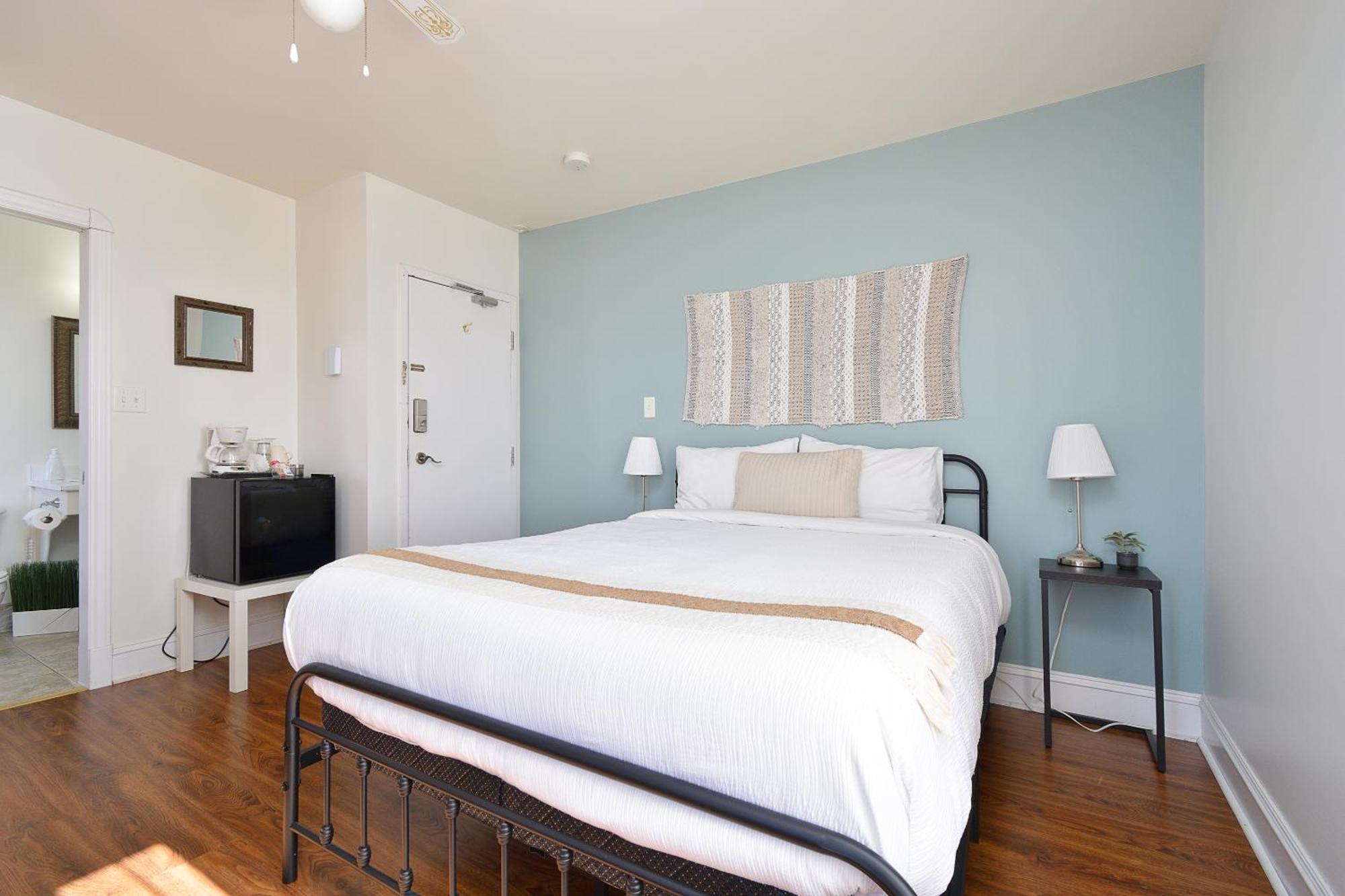 St. Peter's Pepperell Place Inn Inc. מראה חיצוני תמונה