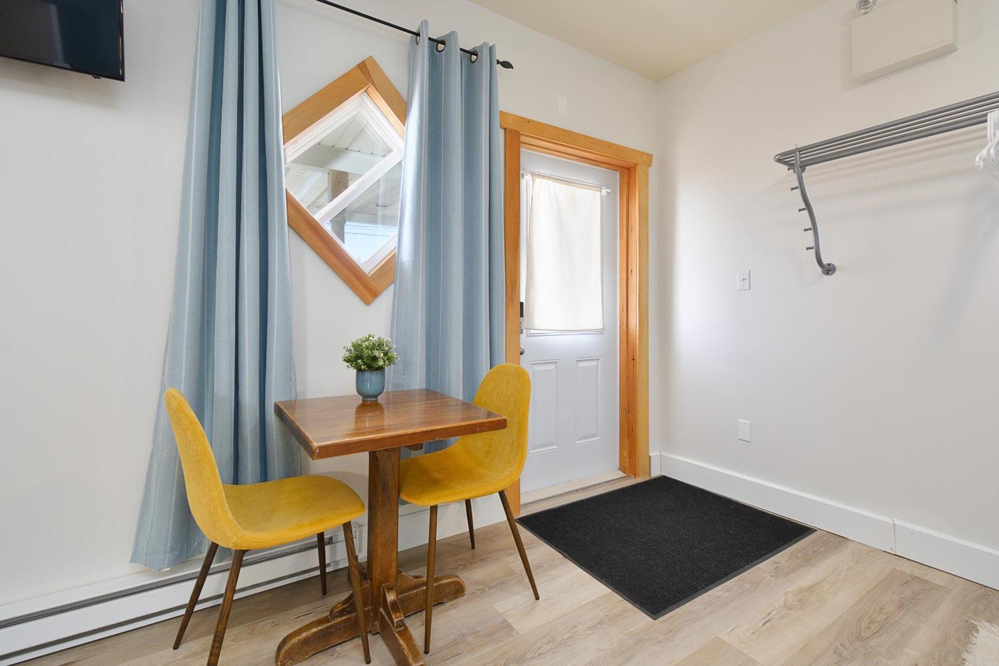 St. Peter's Pepperell Place Inn Inc. מראה חיצוני תמונה